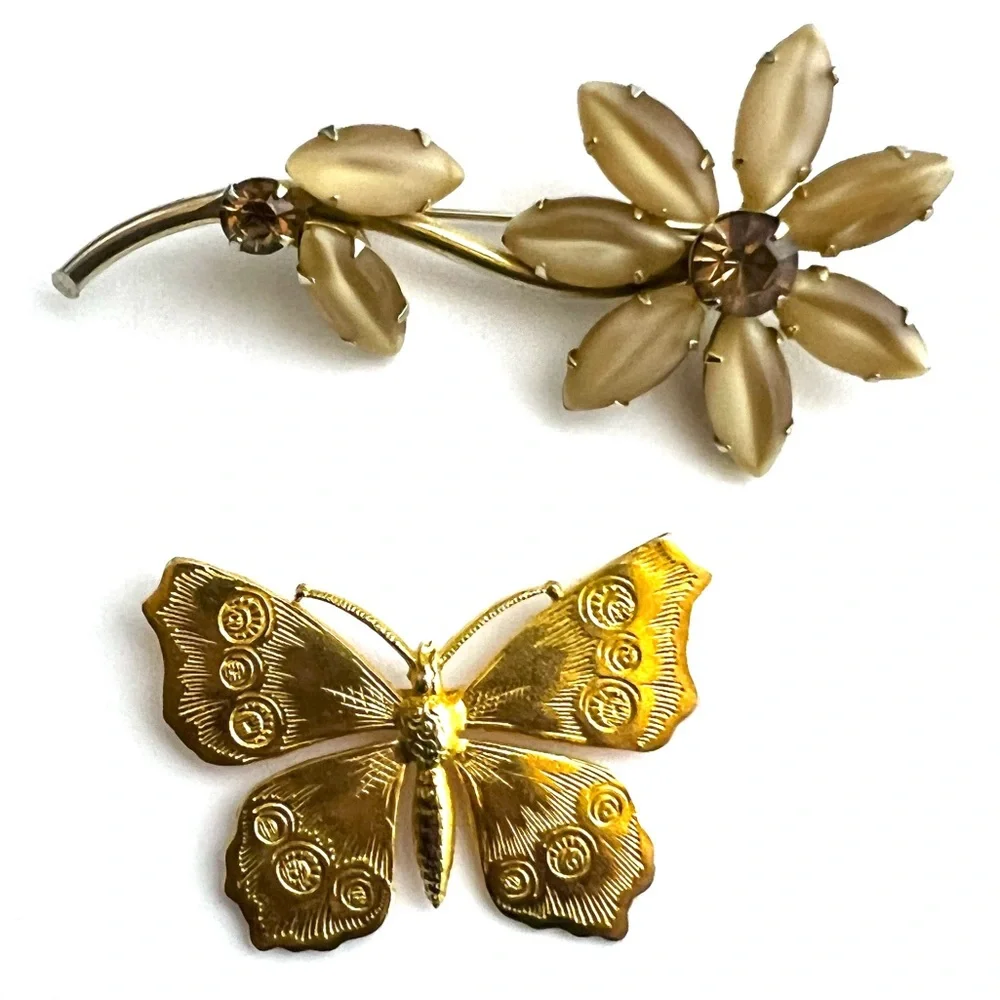Vintage two brooch